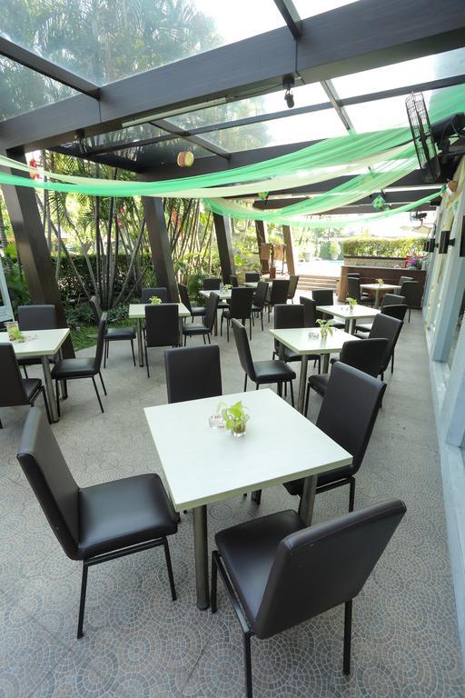 Villa Country Residence Surabaya Exterior foto